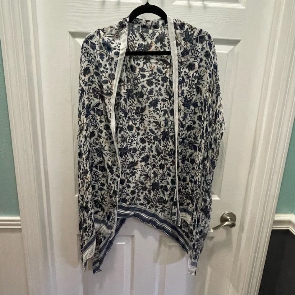 Floral Cape